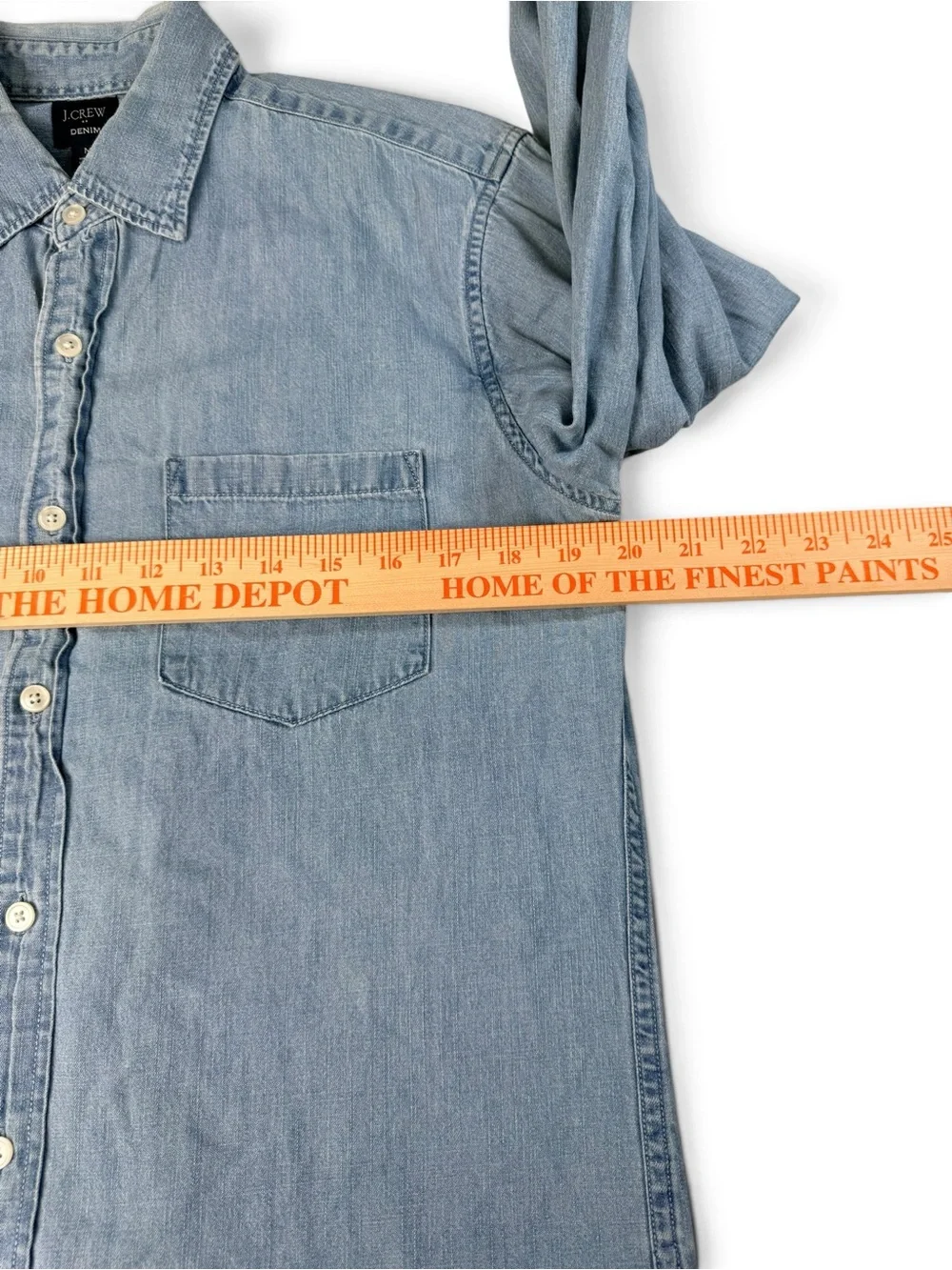 J.Crew Denim Men’s Medium Chambray Shirt Light Wash Long Sleeve 100% Cotton